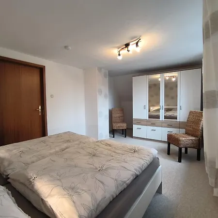 Appartement Naeve - Helle, Gemuetliche Auf Dem Lande Mit Zwei Schlafzimmern *
